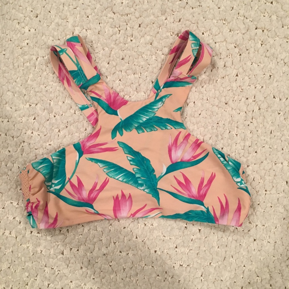 Bathing suit top